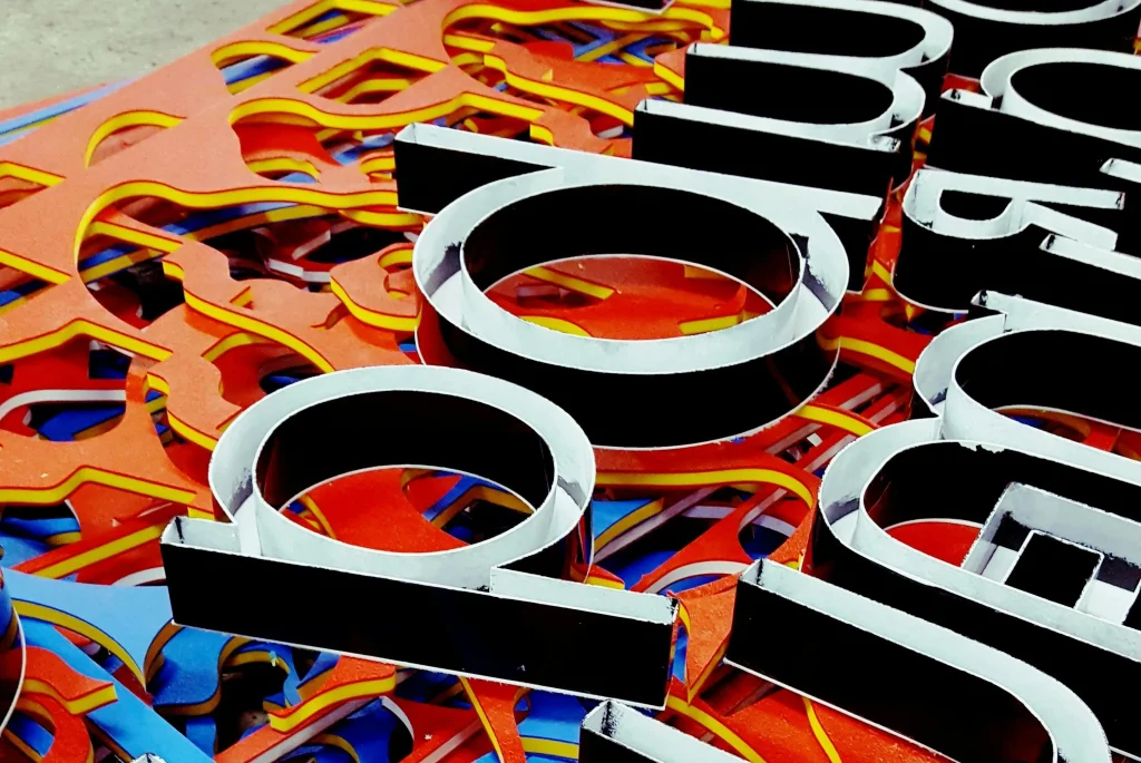 Shop Sign Board Manufacturing Trends 2025