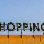 2025 cost comparison of signage and in-store display solutions across Indian retail markets.